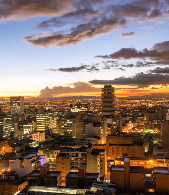 Atardecer en la ciudad de Bogotá